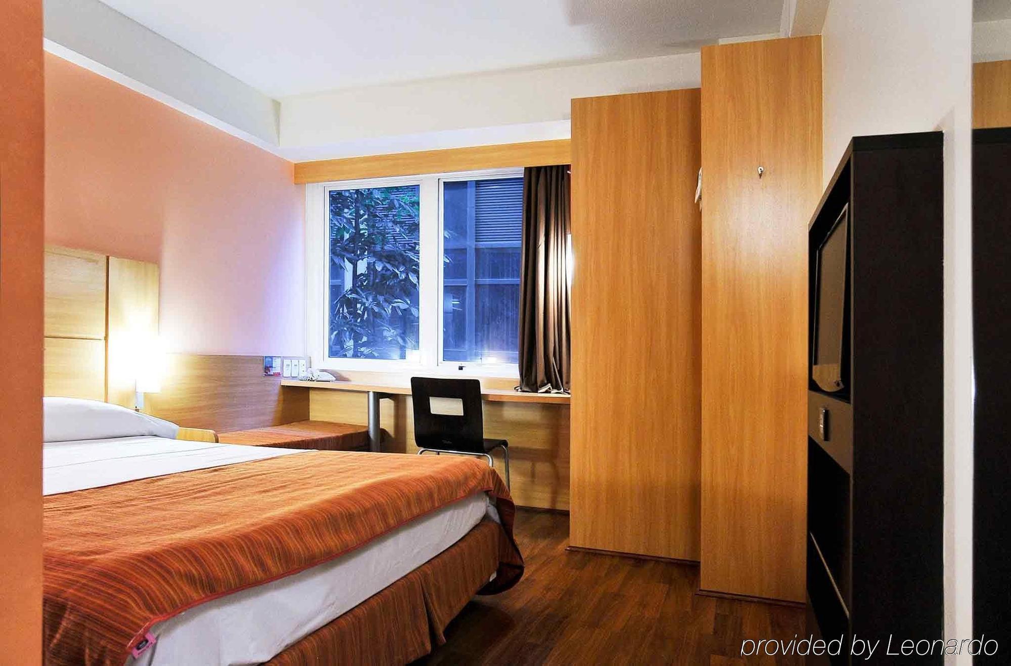 Ibis Paulista 3* Sao Paulo